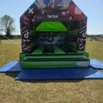 INFLATABLES PARK 17 WICKED04